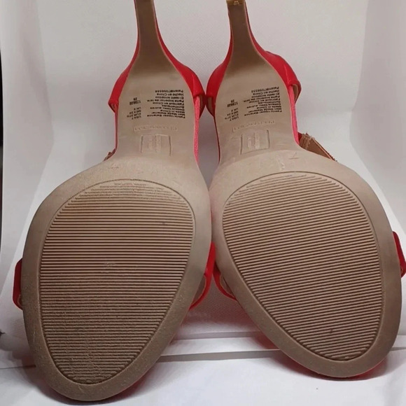 Christian Siriano - Picture 7 of 8